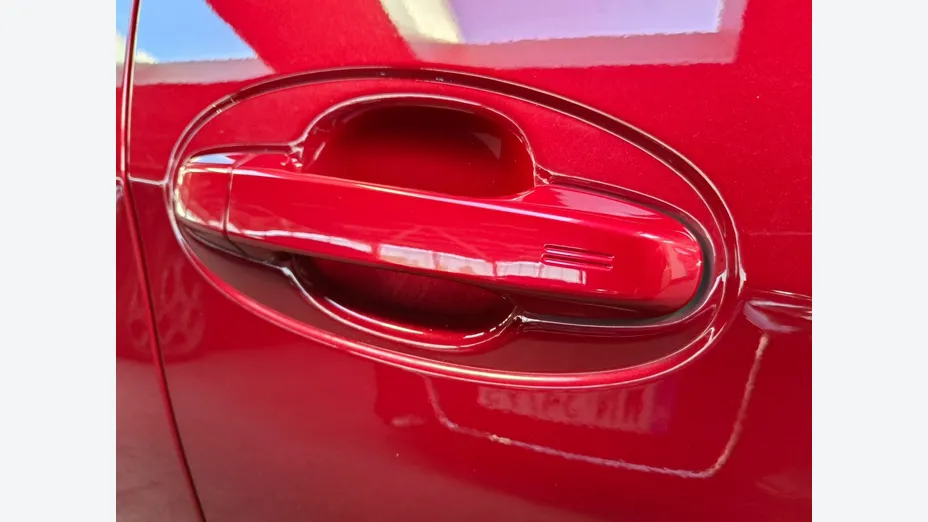 TOYOTA Yaris -