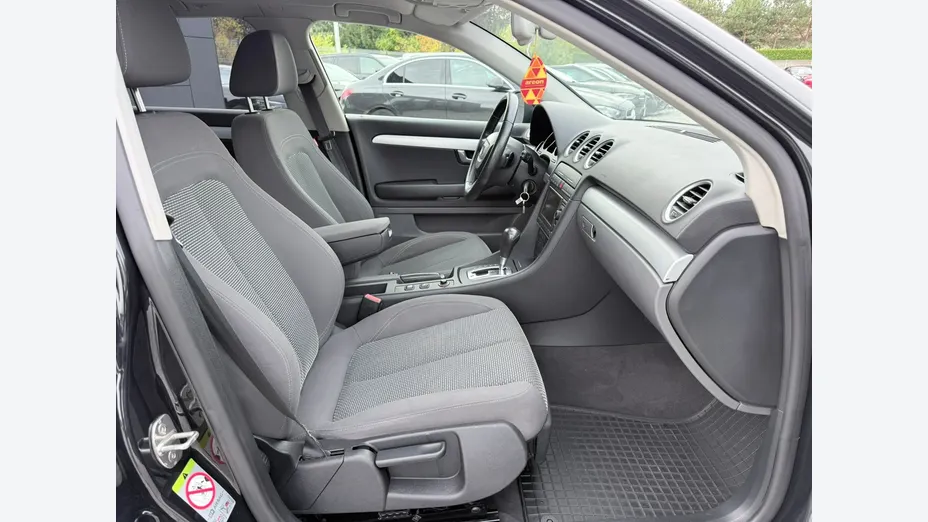 SEAT Exeo -