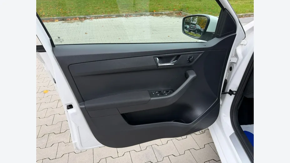 SKODA Fabia -