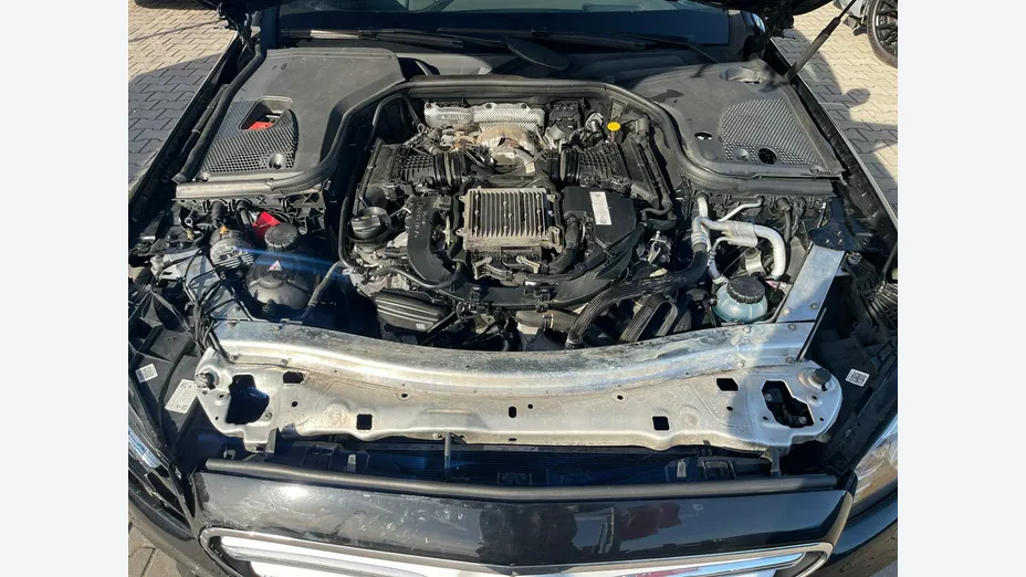 MERCEDES-BENZ E Klasa -