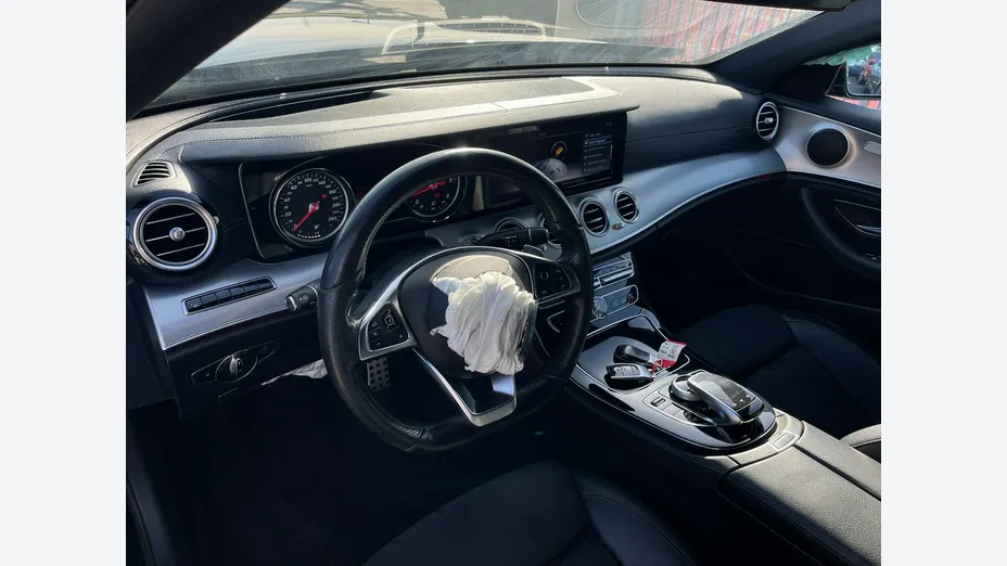 MERCEDES-BENZ E Klasa -