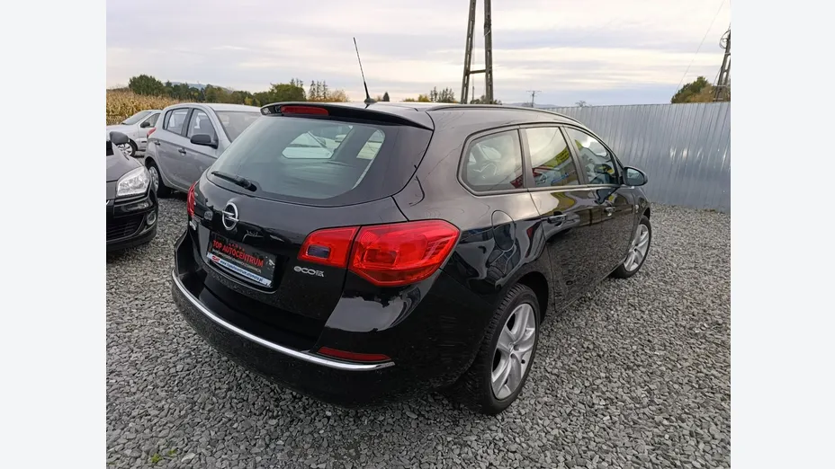 OPEL Astra -