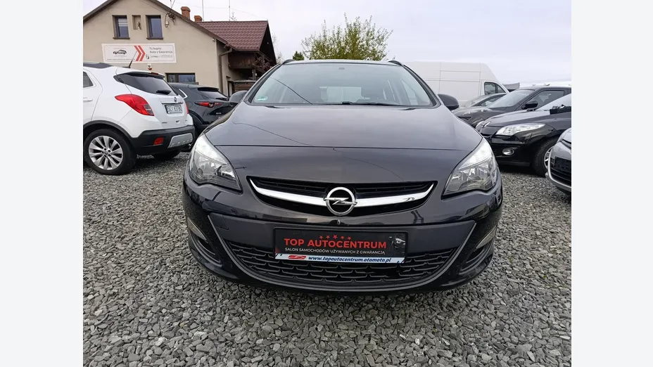 OPEL Astra -