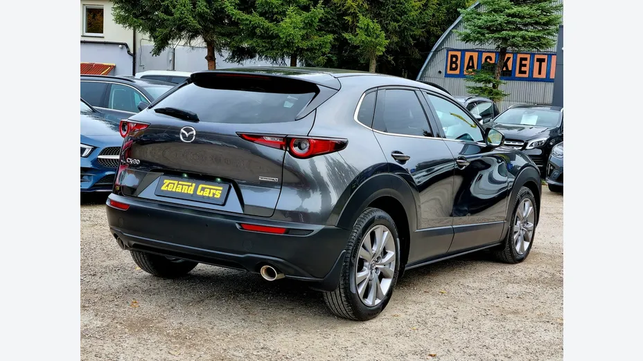 MAZDA CX-30 -