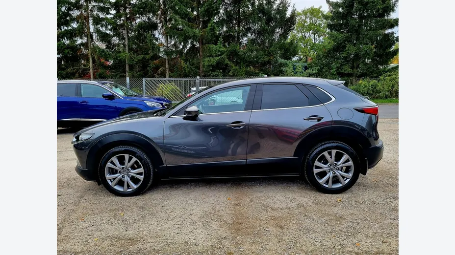 MAZDA CX-30 -
