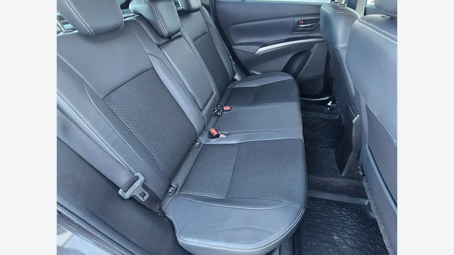 SUZUKI S-Cross -