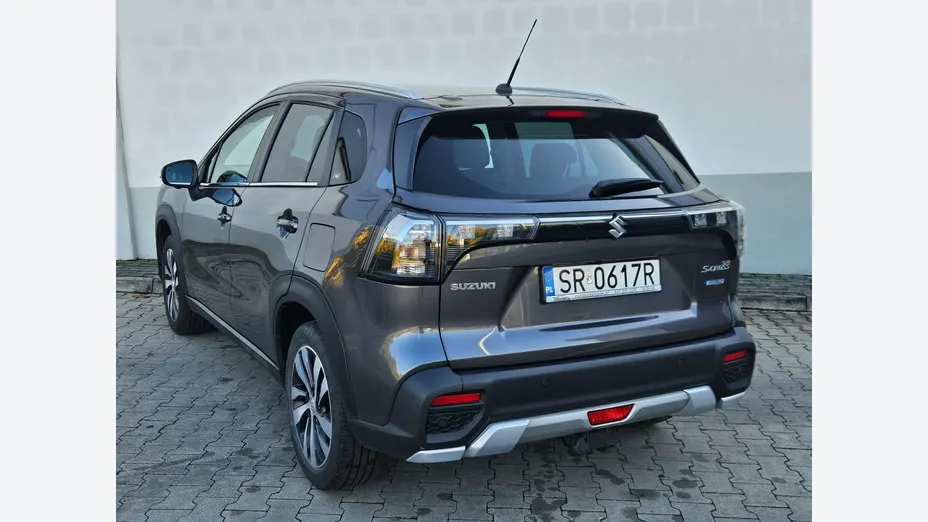 SUZUKI S-Cross -