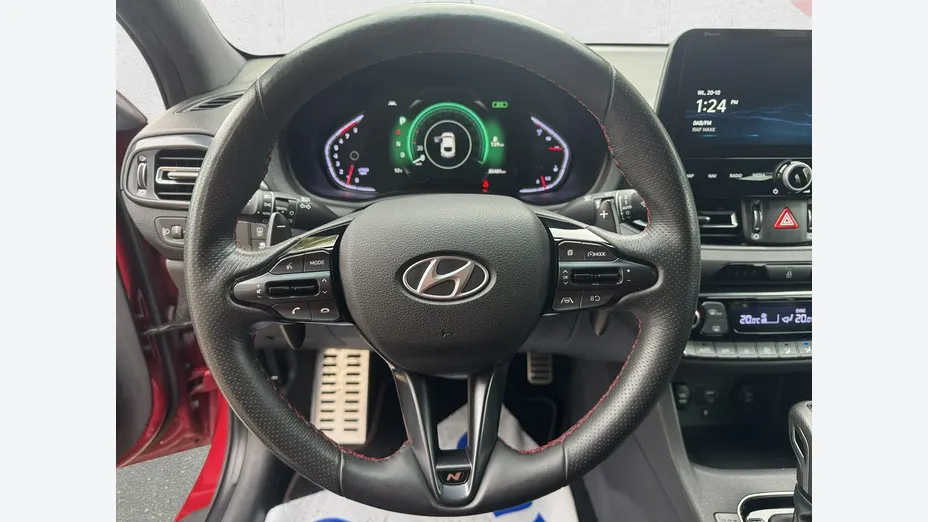 HYUNDAI i30 -
