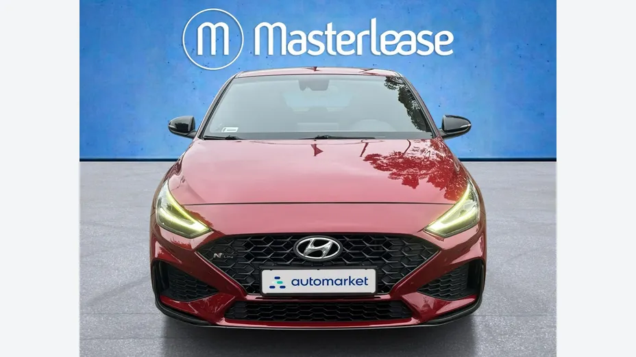 HYUNDAI i30 -