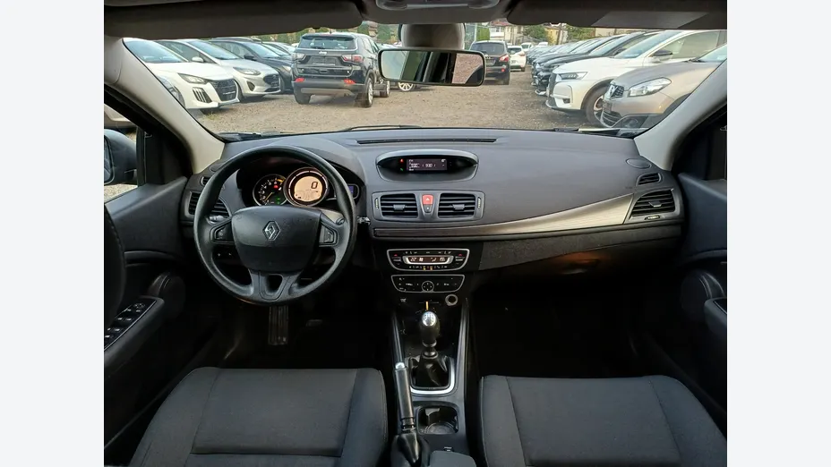 RENAULT Megane -