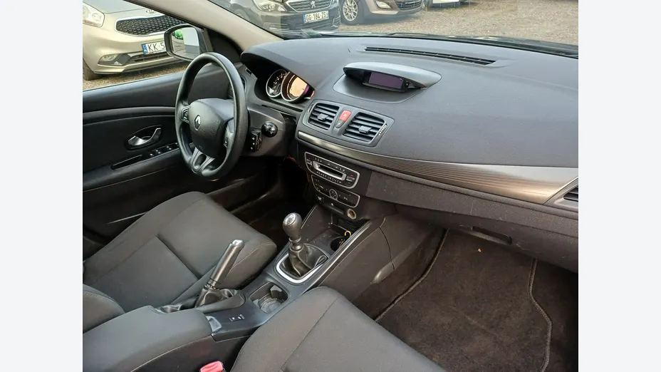 RENAULT Megane -