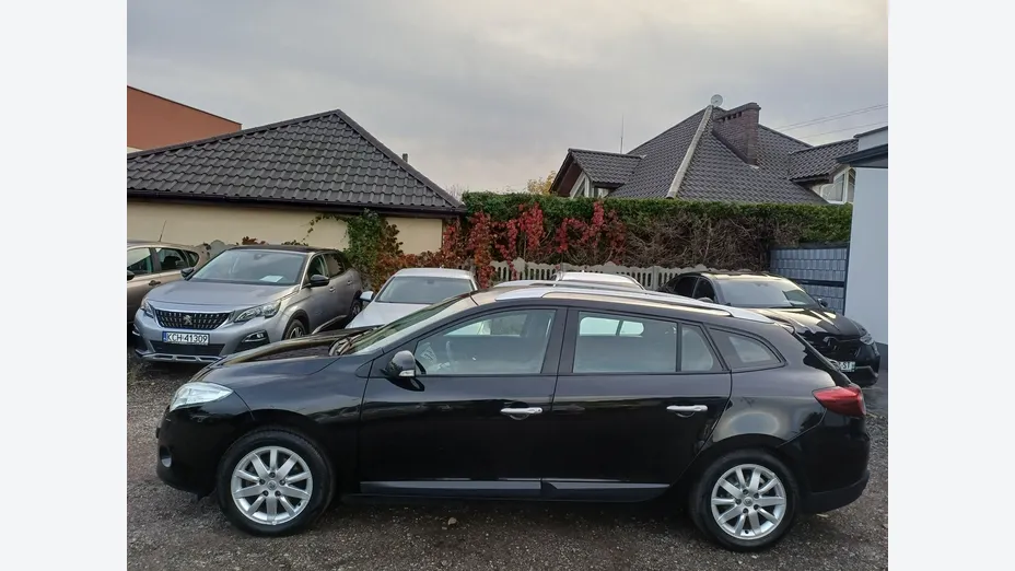 RENAULT Megane -