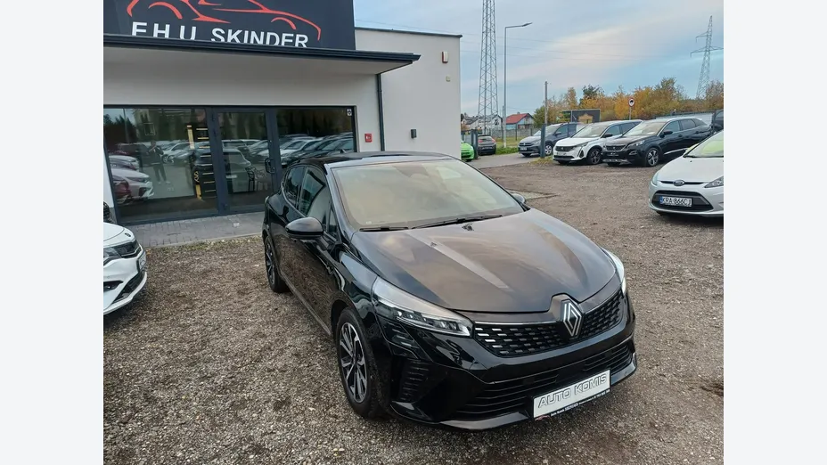 RENAULT Clio -