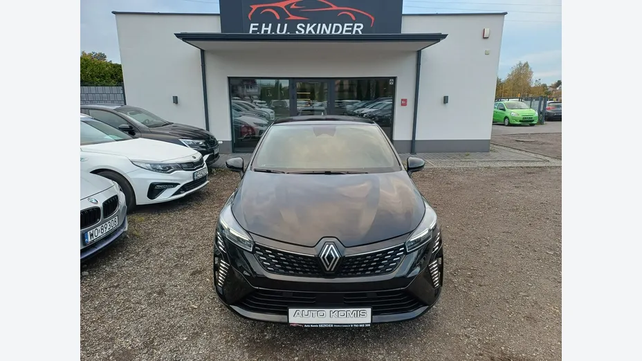 RENAULT Clio -