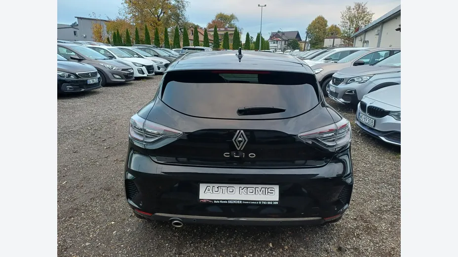 RENAULT Clio -