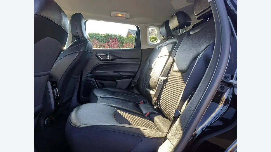 JEEP Compass -