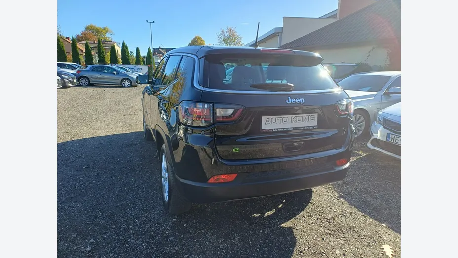JEEP Compass -