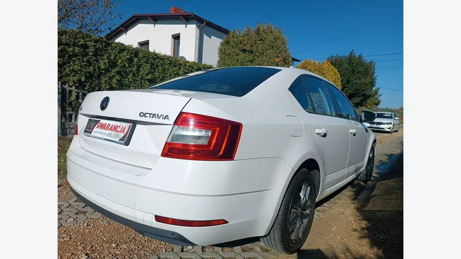 SKODA Octavia -