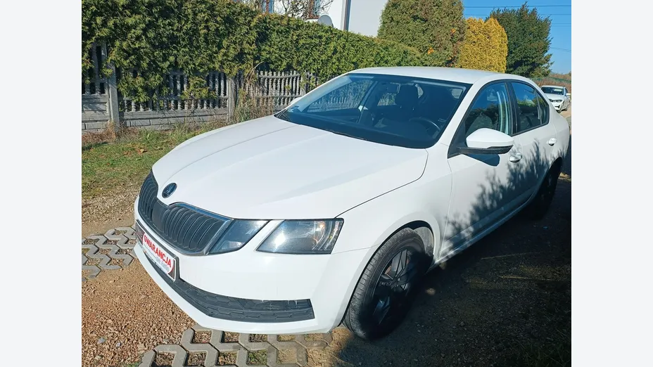 SKODA Octavia -