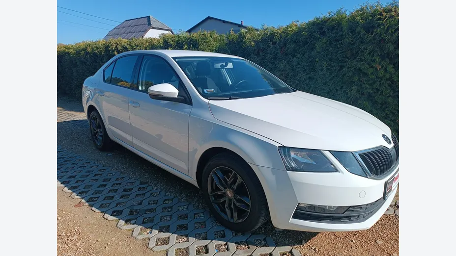 SKODA Octavia -