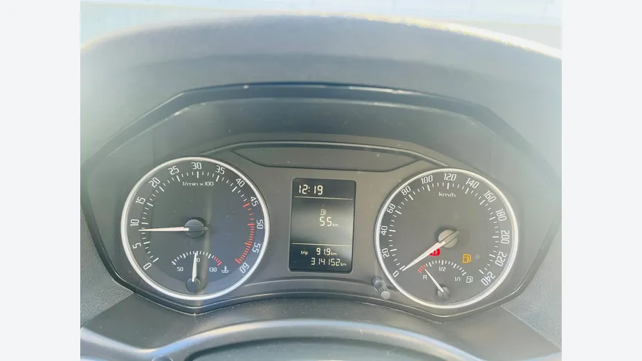 SKODA Octavia -
