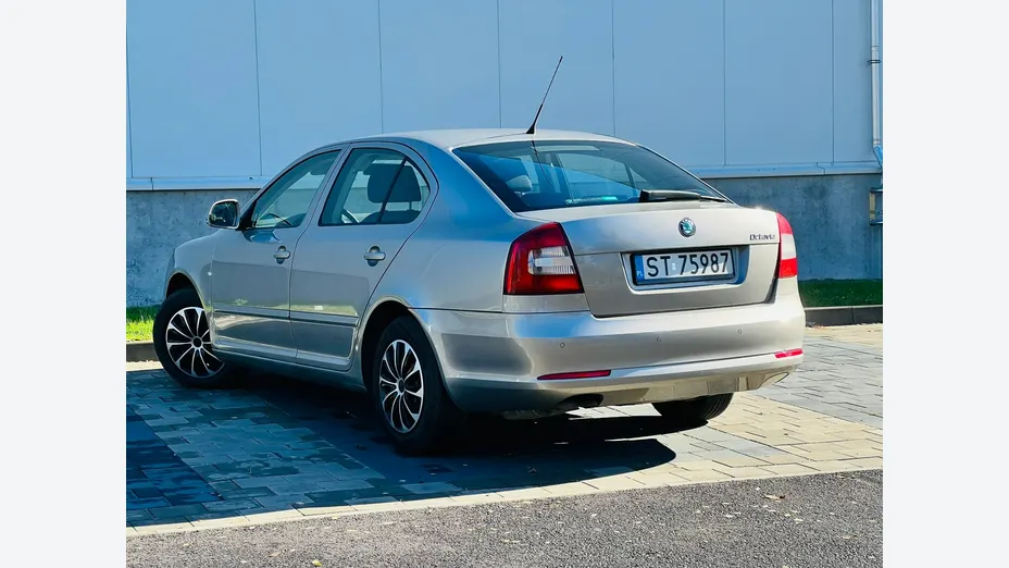 SKODA Octavia -