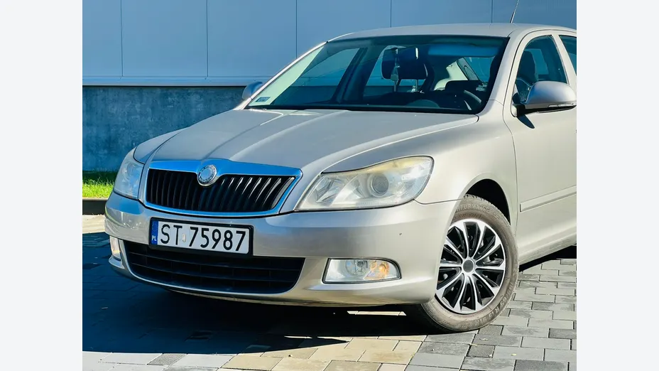 SKODA Octavia -