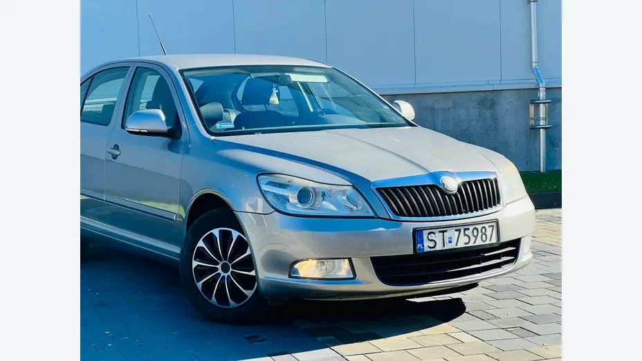 SKODA Octavia -