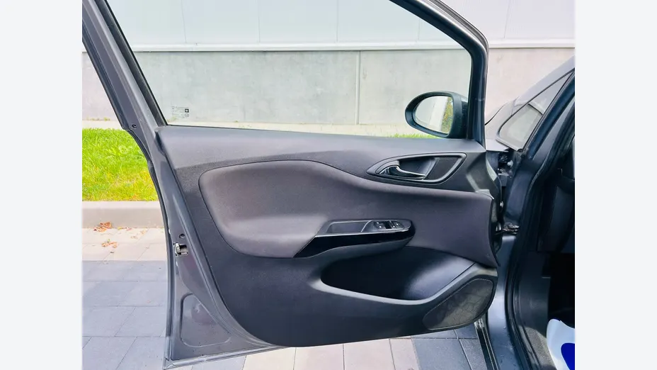 OPEL Corsa -