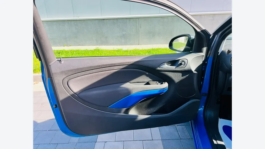 OPEL Adam -