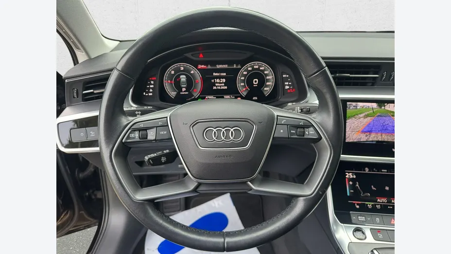 AUDI A6 -