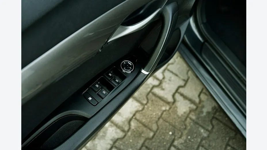 HYUNDAI i40 -
