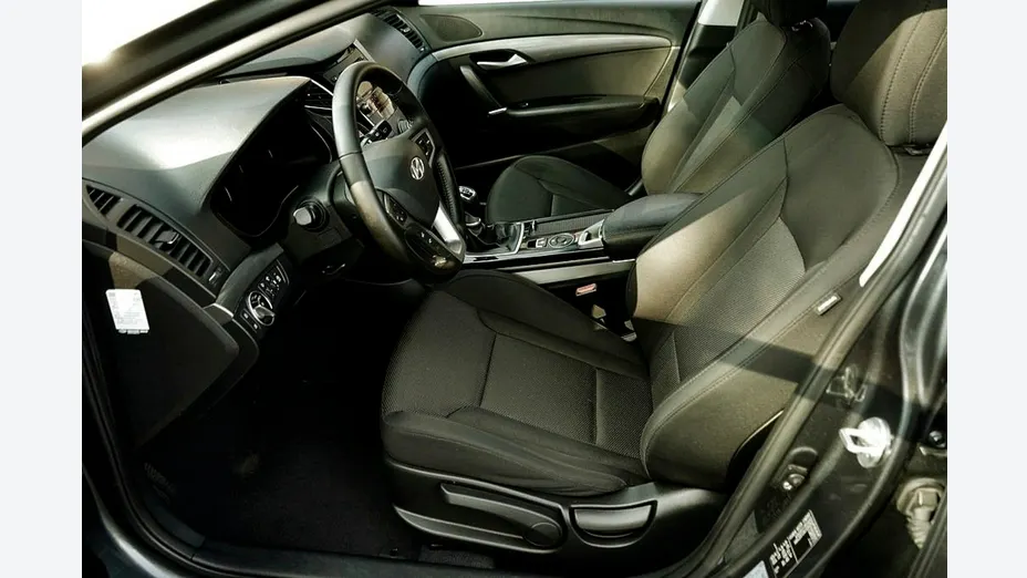 HYUNDAI i40 -