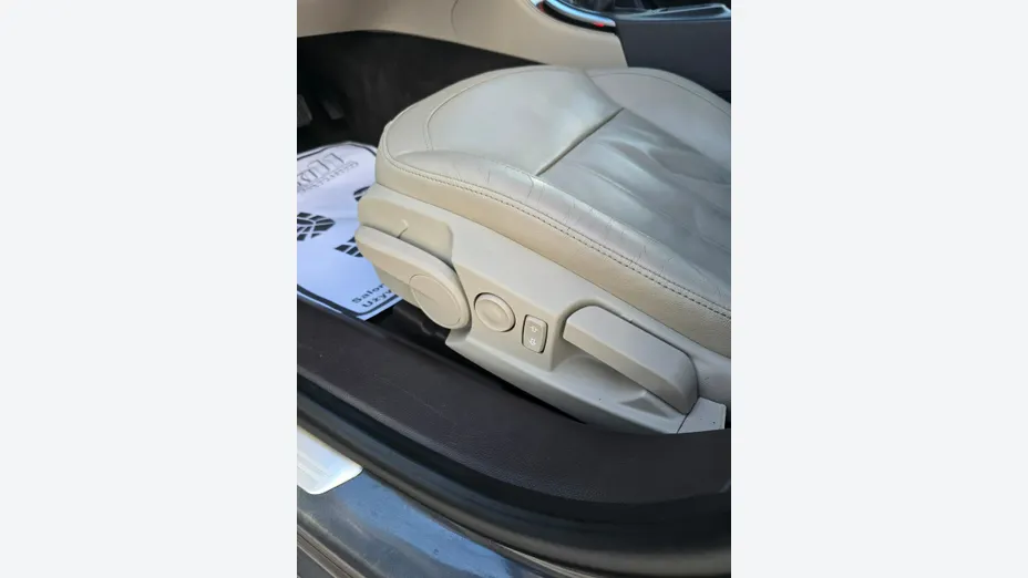 OPEL Insignia -