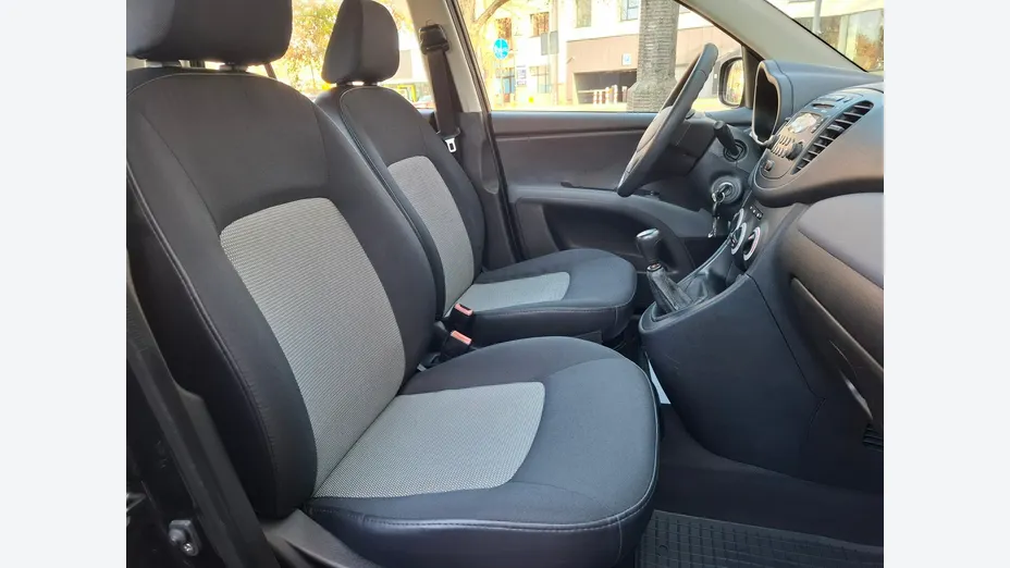 HYUNDAI i10 -