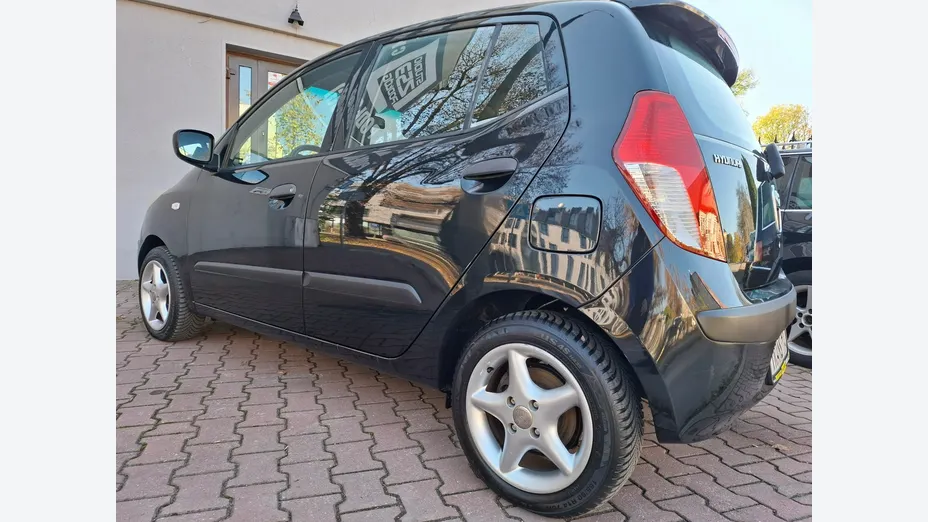 HYUNDAI i10 -