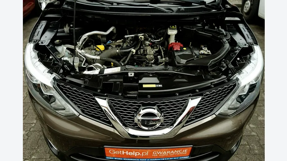 NISSAN Qashqai -