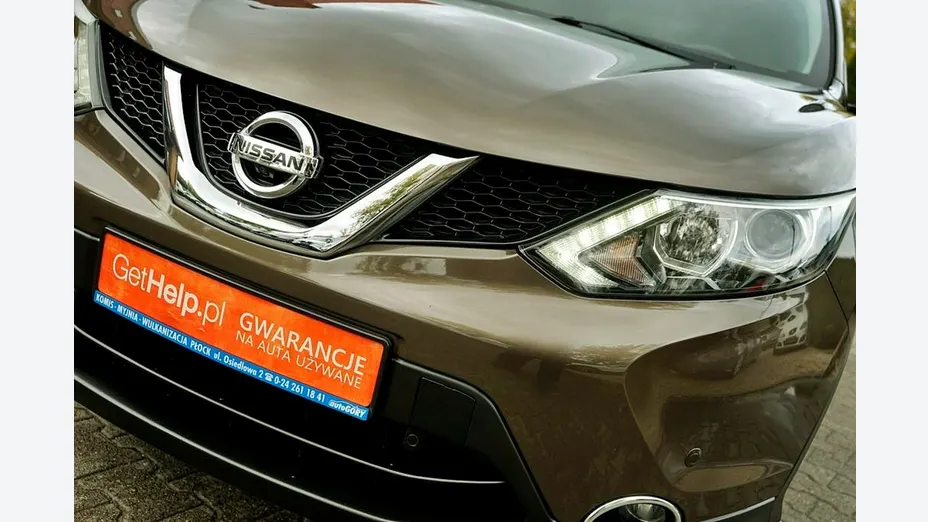 NISSAN Qashqai -
