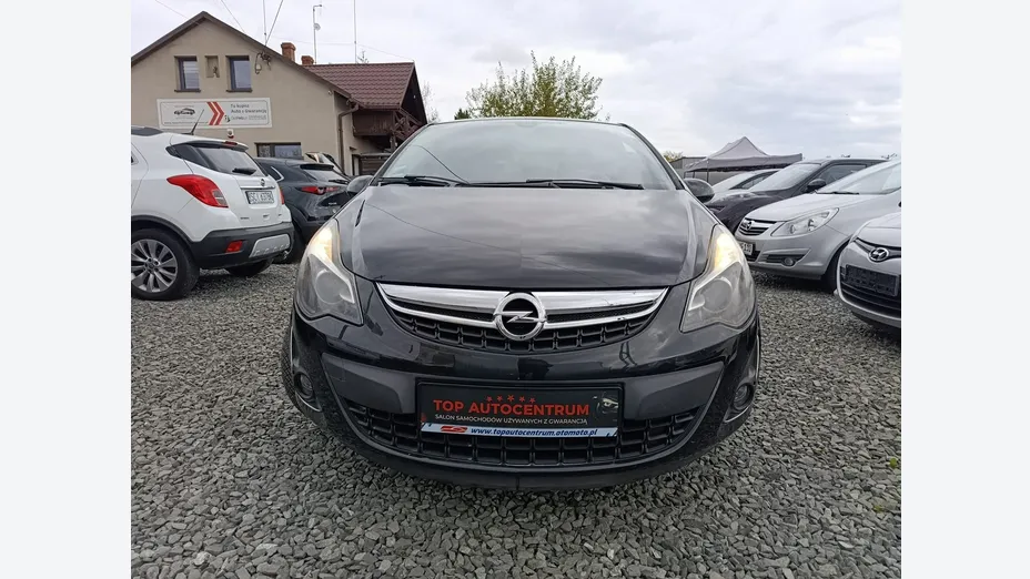 OPEL Corsa -