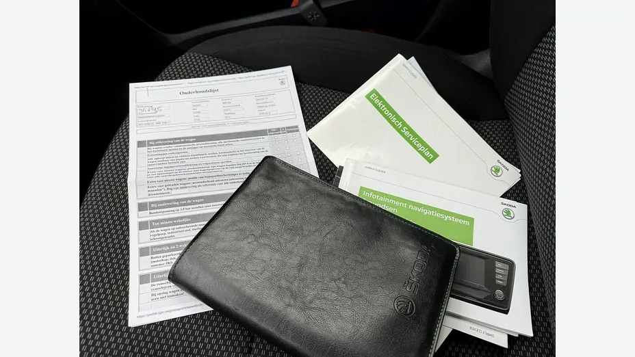 SKODA Octavia -