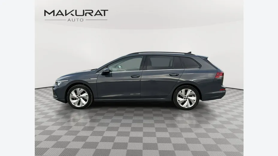 VOLKSWAGEN Golf -