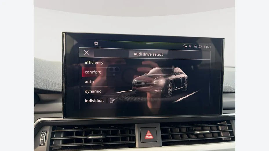 AUDI A4 -