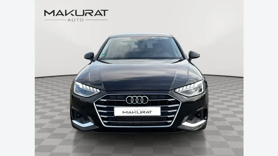 AUDI A4 -