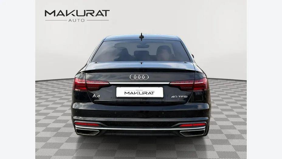AUDI A4 -