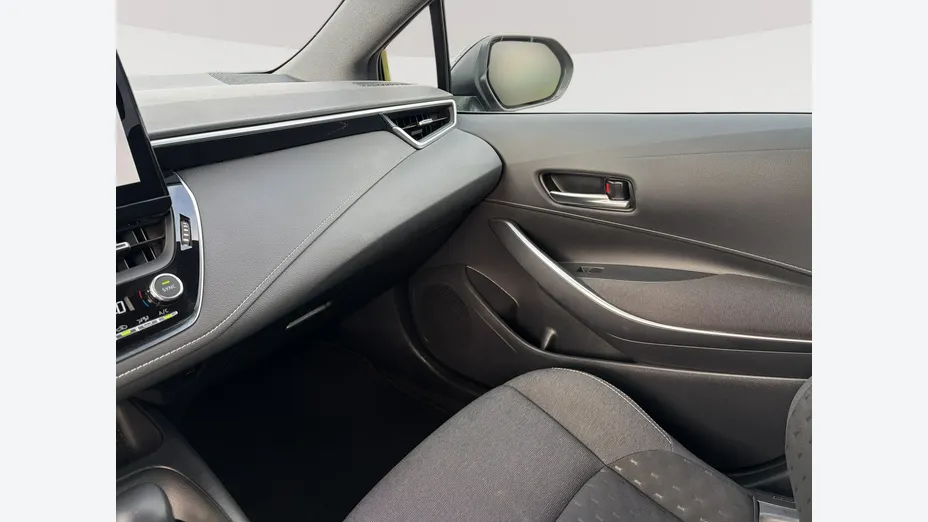 TOYOTA Corolla -