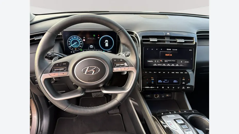 HYUNDAI Tucson -
