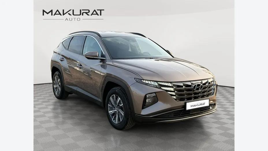 HYUNDAI Tucson -
