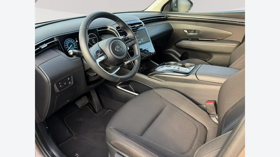 HYUNDAI Tucson -