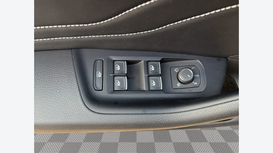 VOLKSWAGEN Arteon -