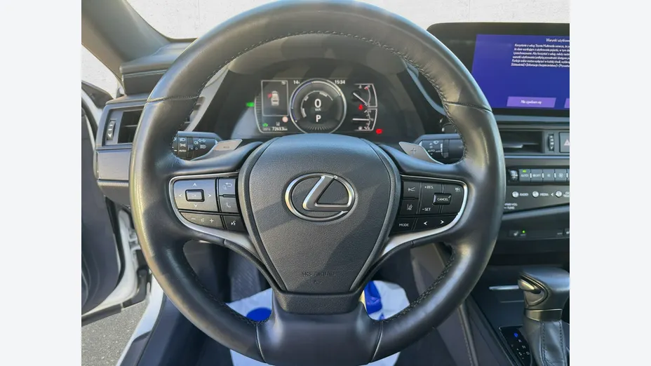 LEXUS ES -